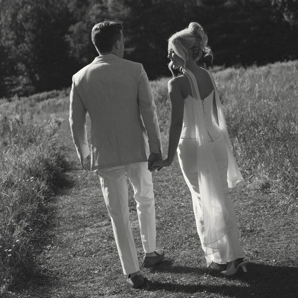 Bridal Corset and Skirt Two Piece Set with Chiffon Scarf - Picture 6 of 11